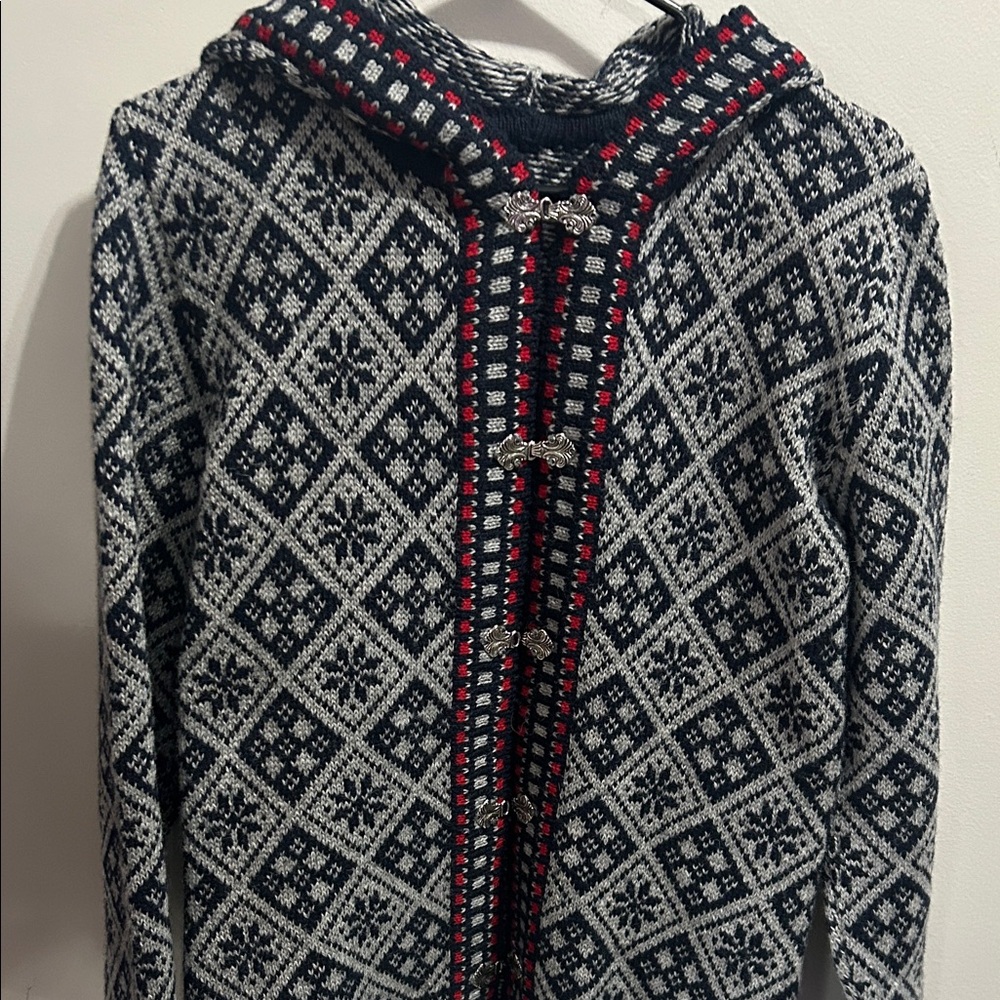 Women's Black and White Patterned Cardigan